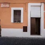 Boccanera A Trastevere Holiday Apartment